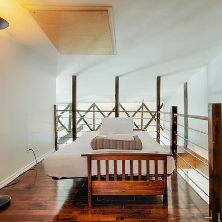Les Lofts St-Jo - Par Les Lofts Vieux-Quebec Apartamento Quarto foto